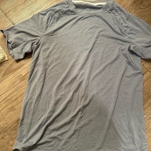 Men’s Lululemon Tee